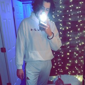 Meet your Posher, Josh